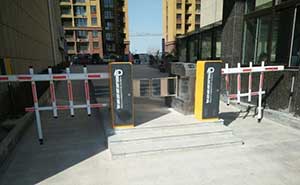 中南東方夏威夷道閘案例 - 中出網(wǎng)-智能出入口與停車充電門戶