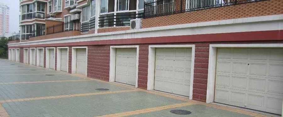 小區(qū)車庫電動(dòng)卷簾門