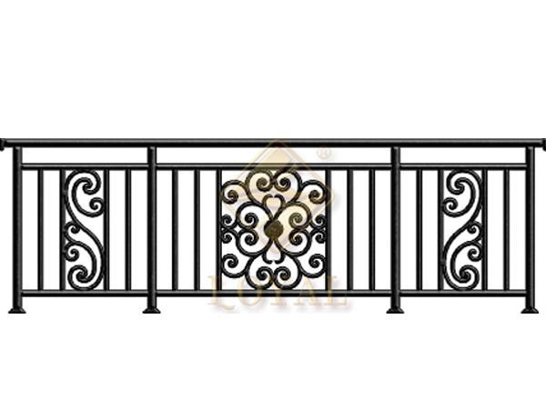 渾厚陽(yáng)臺(tái)欄桿