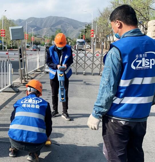 卓奧世鵬成立了升降路障設備全生命周期“藍馬甲”技術服務團隊