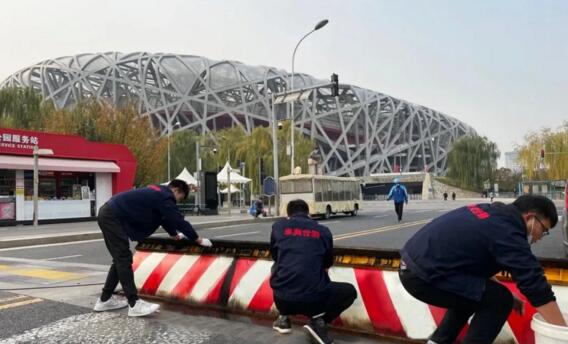 卓奧世鵬以行動踐行使命 ——加強重點單位設(shè)備巡檢，全力保障全國兩會周界安全