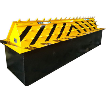 液壓翻板路障機(jī)(帶鋼尖）