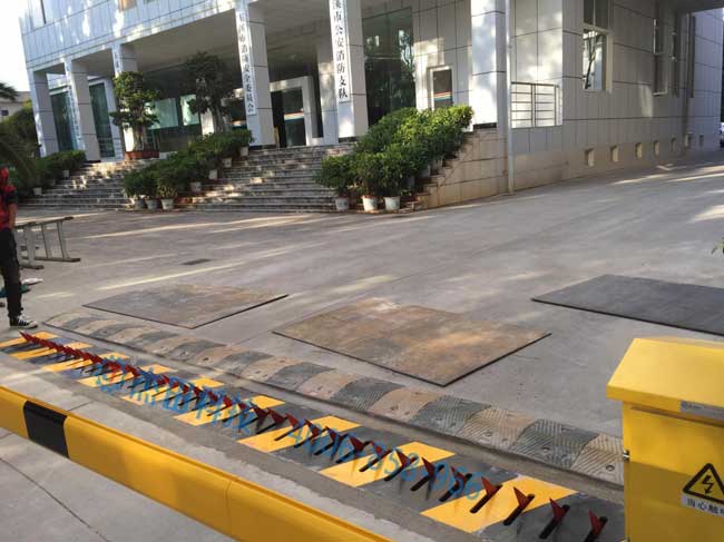 玉溪市消防支隊破胎器案例 - 中出網(wǎng)-智能出入口與停車充電門戶