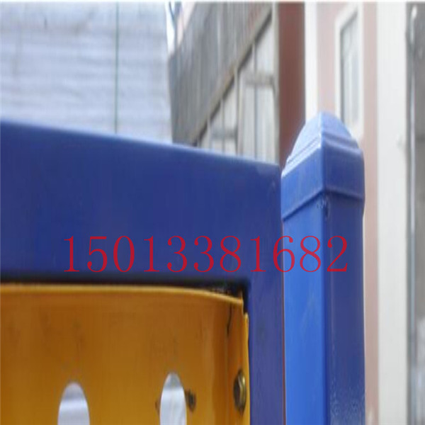 三亞基坑圍擋批發(fā) 工地警示語護欄 紅白欄桿狀圍欄