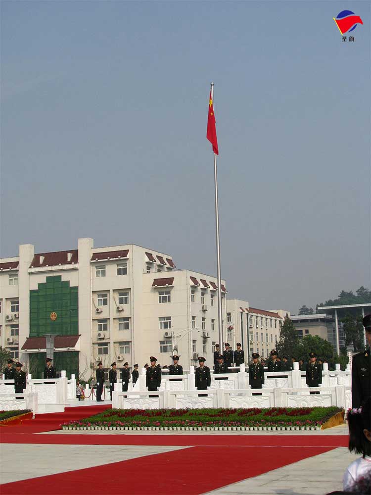 錐形電動(dòng)內(nèi)置式旗桿