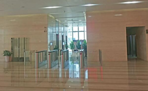 深圳市國家工程實(shí)驗(yàn)室大樓-人臉識(shí)別擺閘