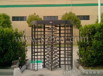 江蘇丹森科技-雙門(mén)旋轉(zhuǎn)閘通道閘案例 - 中出網(wǎng)-智能出入口與停車充電門(mén)戶