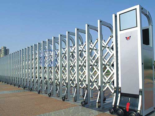 工廠電動(dòng)伸縮門