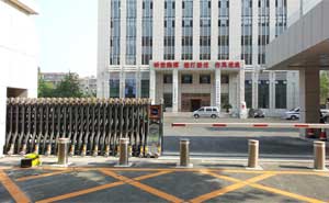 大連武警邊防總隊路柱案例 - 中出網(wǎng)-智能出入口與停車充電門戶