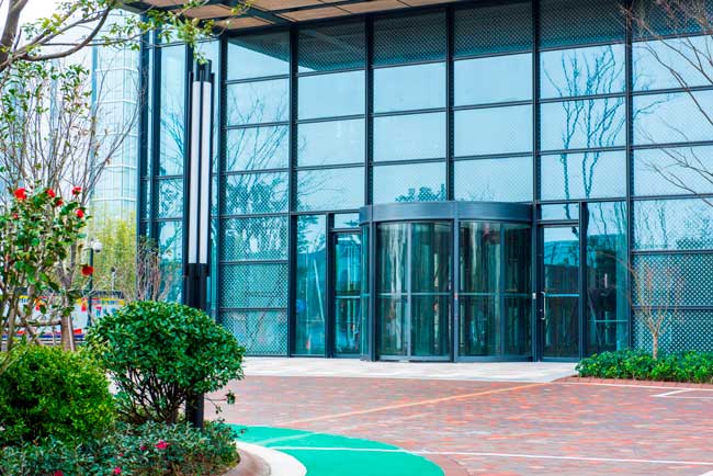 上海張江集團(tuán)旋轉(zhuǎn)門案例 - 中出網(wǎng)-智能出入口與停車充電門戶