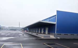 浙江招商物流工業(yè)門(mén)案例 - 中出網(wǎng)-智能出入口與停車(chē)充電門(mén)戶