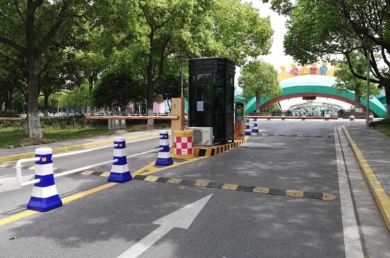 AI云無人化停車場(chǎng)