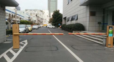 藍卡道閘一體機產(chǎn)品遍布江蘇太倉各地