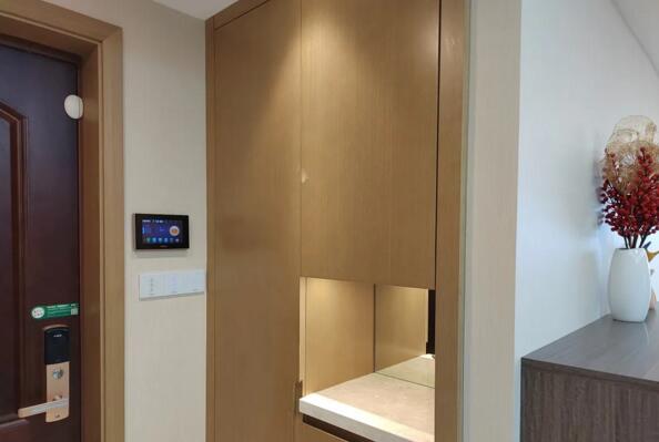 智能開關(guān)面板