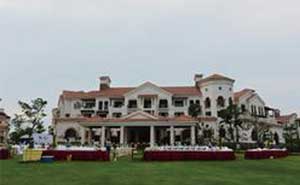 福建漳州富麗山莊停車(chē)場(chǎng)系統(tǒng)案例 - 中出網(wǎng)-智能出入口與停車(chē)充電門(mén)戶