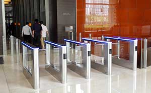 北京銀泰中心通道閘案例