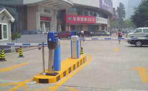 青島裕源大廈道閘案例 - 中出網(wǎng)-智能出入口與停車充電門戶