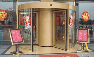 昆明新亞洲體育城旋轉(zhuǎn)門(mén)工程案例 - 中出網(wǎng)-智能出入口與停車充電門(mén)戶