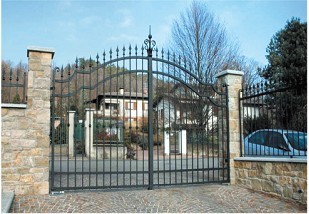 鐵藝大門(mén)