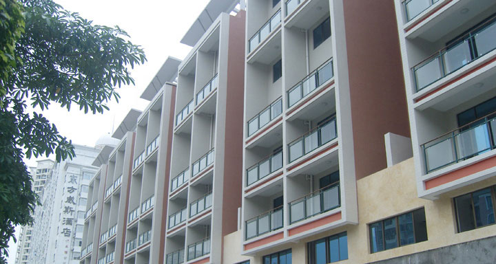 中山市小區(qū)住宅陽臺護欄案例 - 中出網(wǎng)-智能出入口與停車充電門戶