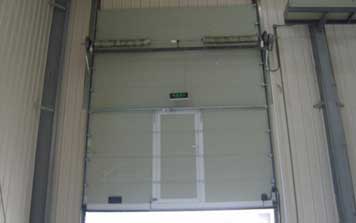 工業(yè)滑升門