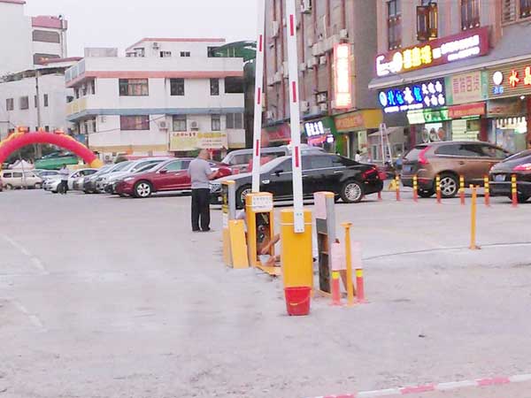 慶賀佛山出安智能停車場系統(tǒng)進駐平洲玉器街