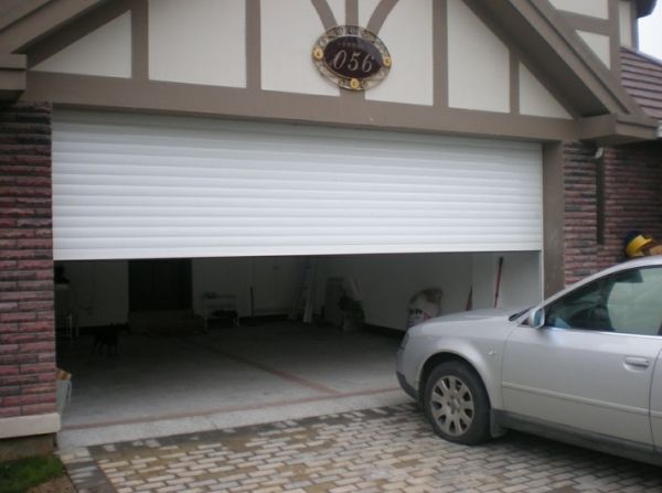 卷簾車庫門 - 雙層鋁合金車庫卷簾門