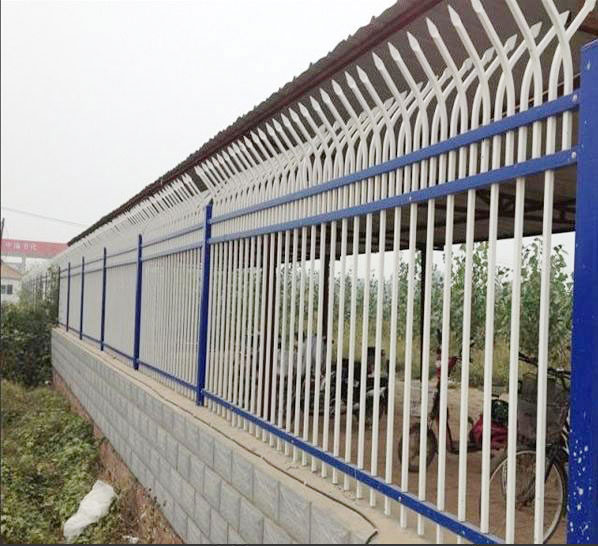 鋅鋼護欄 - 鋅鋼護欄雙向彎頭型1