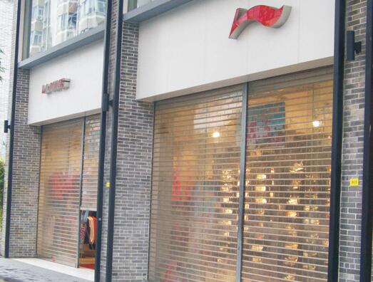 水晶卷簾門 - 水晶卷簾門