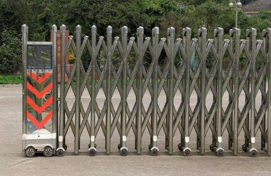 石家莊出安智能伸縮門是藁城東城國際時(shí)尚之選