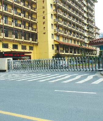 鳴謝杭州市社會(huì)福利中心應(yīng)用杭州出安智能伸縮門(mén)