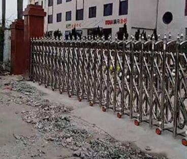 杭州市濱文小學(xué)選用杭州出安智能電動(dòng)伸縮門(mén)是明智之舉