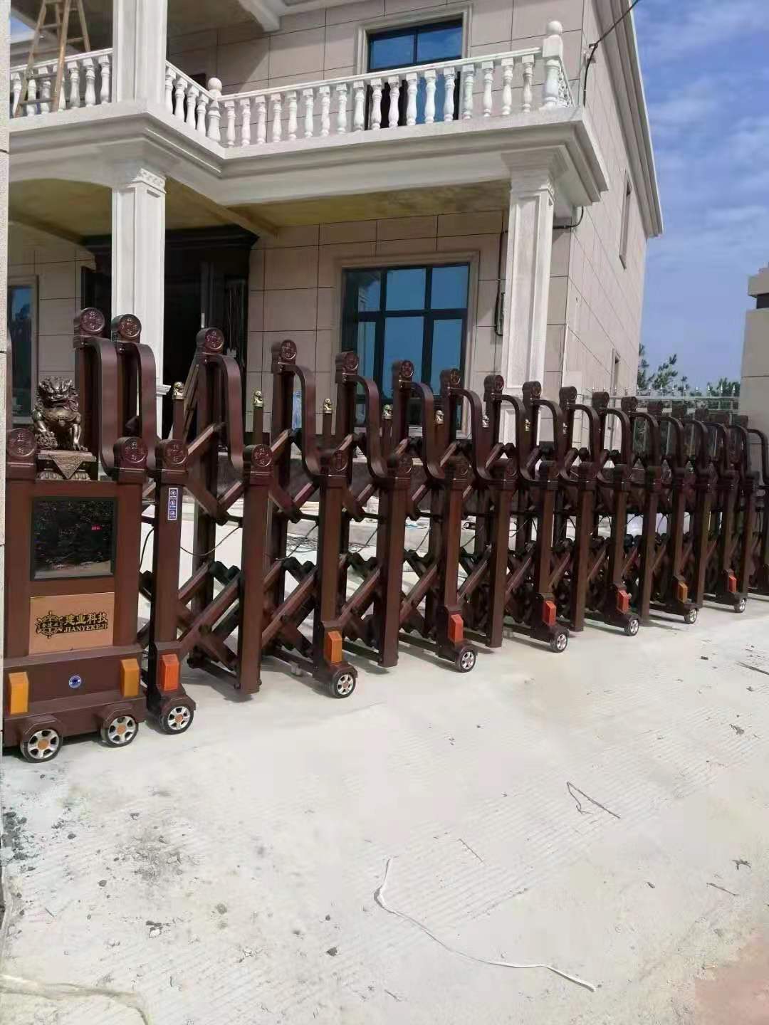 招財(cái)進(jìn)寶工程案例 - 中出網(wǎng)-智能出入口與停車(chē)充電門(mén)戶(hù)