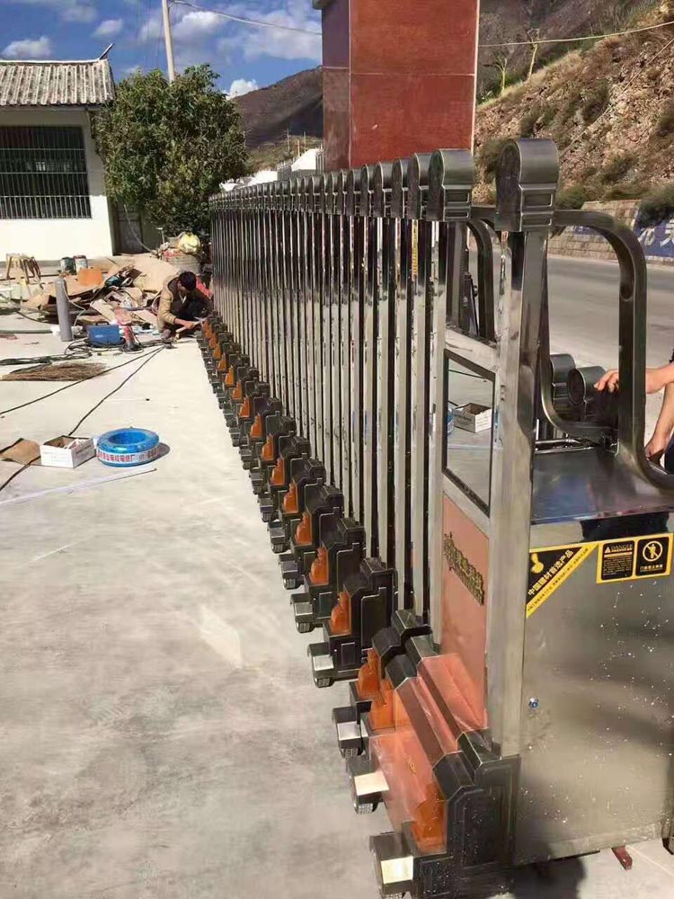 招財(cái)進(jìn)寶工程案例 - 中出網(wǎng)-智能出入口與停車充電門戶