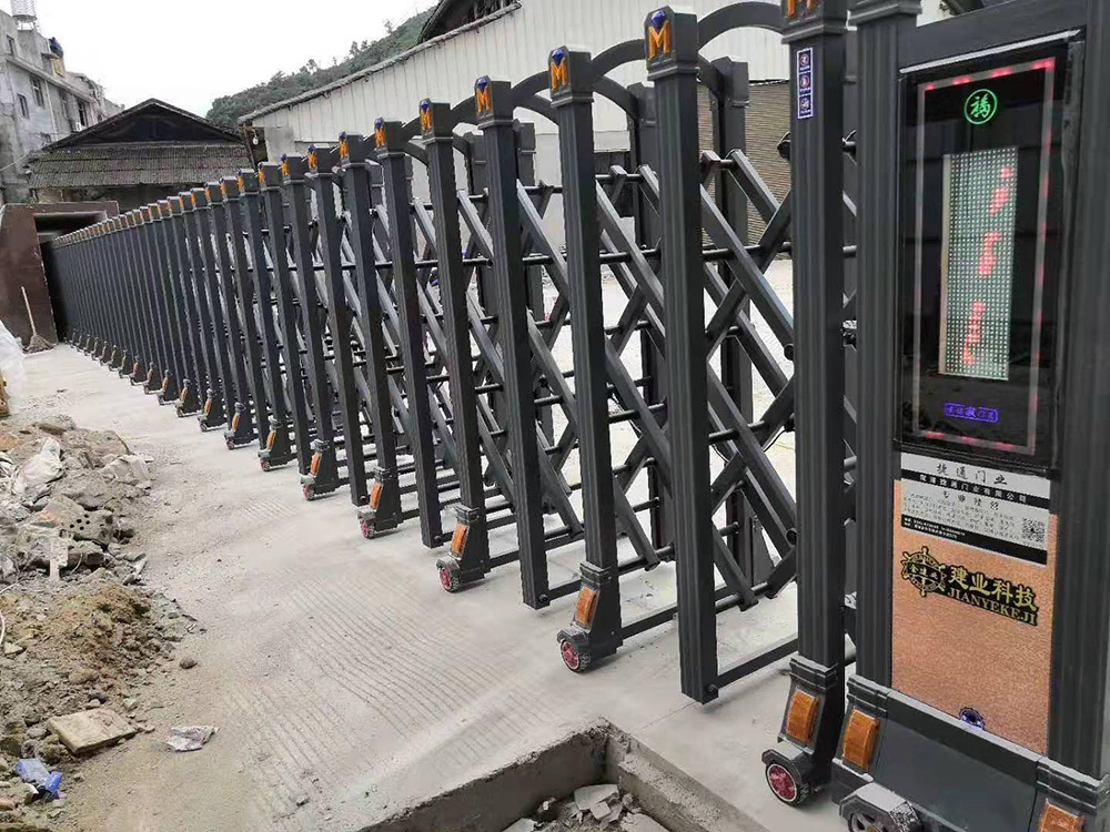 藍(lán)鉆系列案例 - 中出網(wǎng)-智能出入口與停車充電門戶