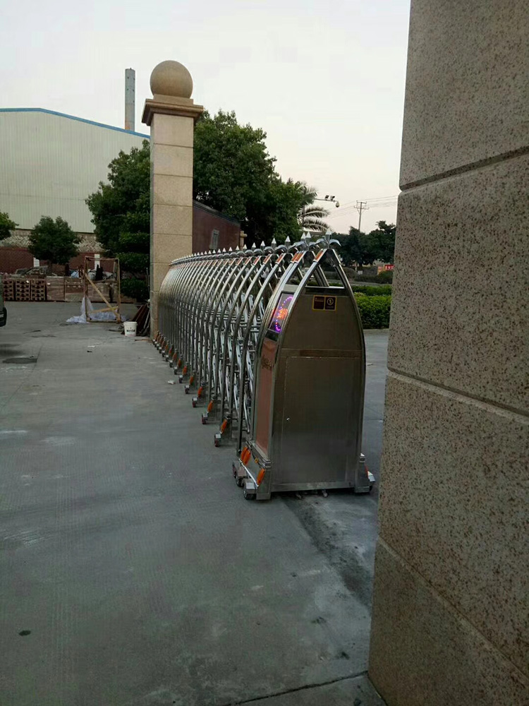 奔騰工程案例 - 中出網(wǎng)-智能出入口與停車充電門戶