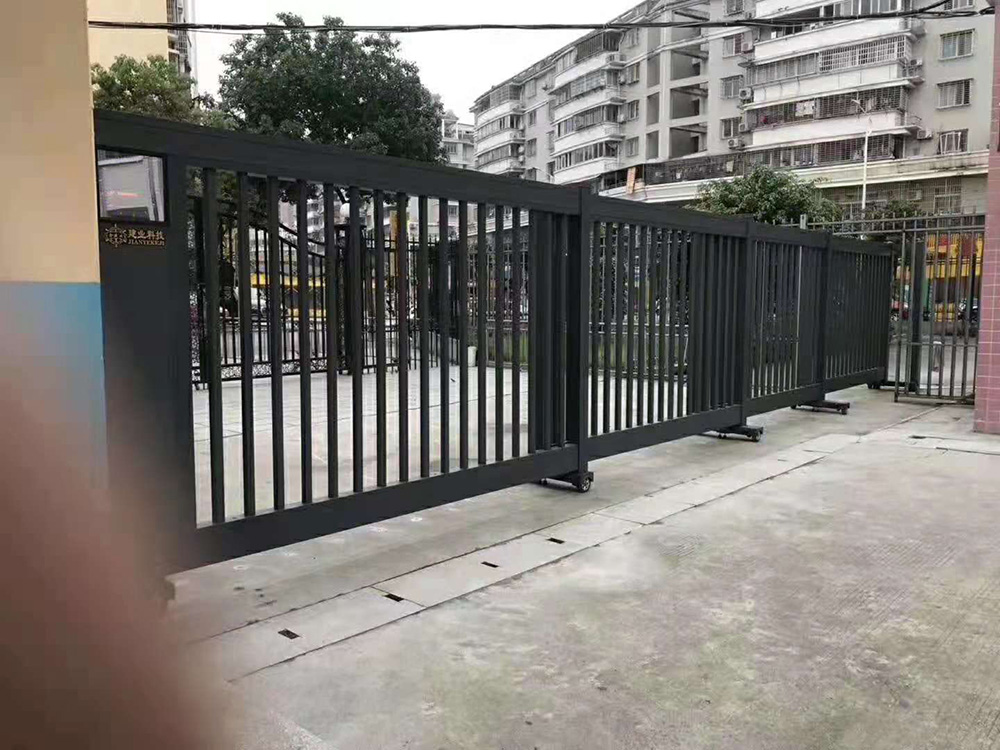 段滑門(mén)系列工程案例 - 中出網(wǎng)-智能出入口與停車(chē)充電門(mén)戶