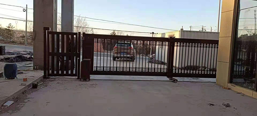 段滑門系列工程案例 - 中出網(wǎng)-智能出入口與停車充電門戶