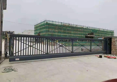 懸浮門系列工程案例 - 中出網(wǎng)-智能出入口與停車充電門戶