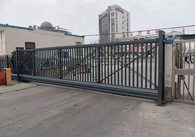 懸浮門系列工程案例 - 中出網(wǎng)-智能出入口與停車充電門戶