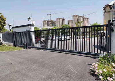 懸浮門系列工程案例 - 中出網(wǎng)-智能出入口與停車充電門戶