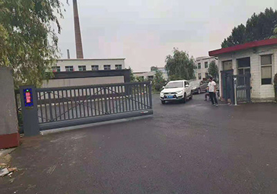 懸浮門系列工程案例 - 中出網(wǎng)-智能出入口與停車充電門戶