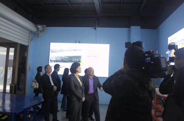 湖南省委常委、省委統(tǒng)戰(zhàn)部部長黃蘭香一行再次蒞臨湘聯(lián)考察指導(dǎo)