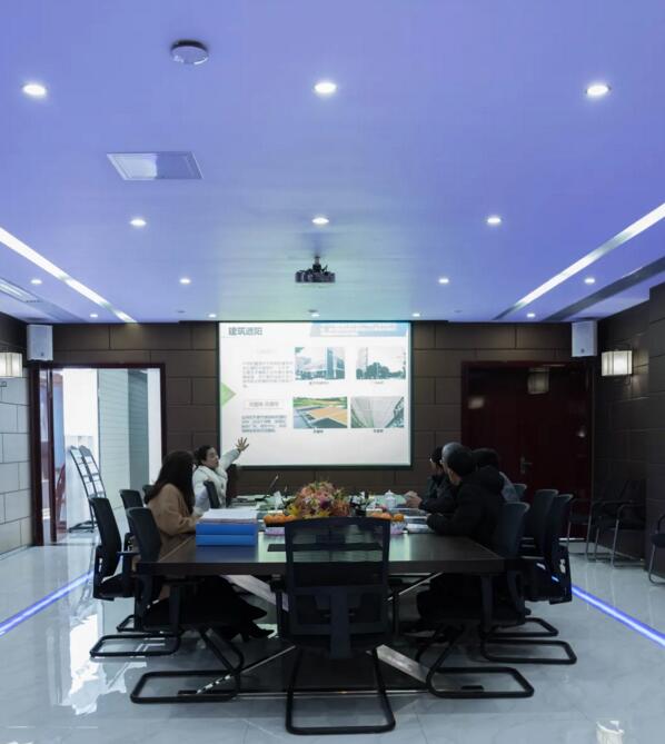 “愛家當(dāng)代境MOMA項目組”深入湘聯(lián)股份參觀考察