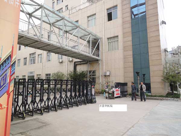 重慶出安智能伸縮門進(jìn)駐重慶開縣中醫(yī)院