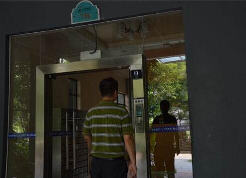 蘇州小區(qū)人臉識(shí)別門禁