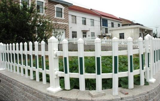 萬科未來之光成功安裝寧波出安智能護(hù)欄