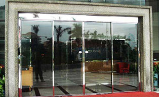 信業(yè)大廈自動門工程案例 - 中出網(wǎng)-智能出入口與停車充電門戶