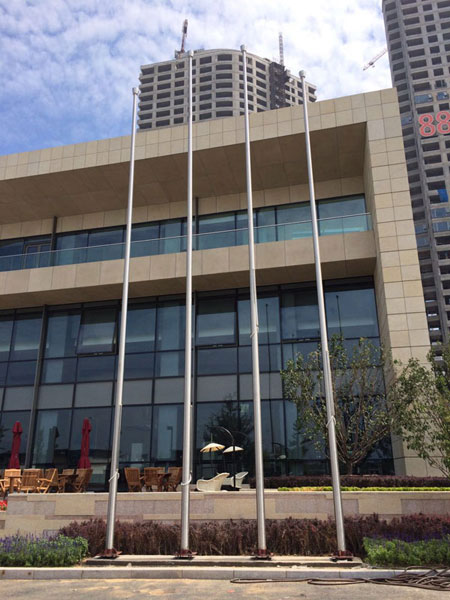 熱烈祝賀大連出安智能旗桿進(jìn)駐大連漢斯地產(chǎn)開發(fā)區(qū)公園