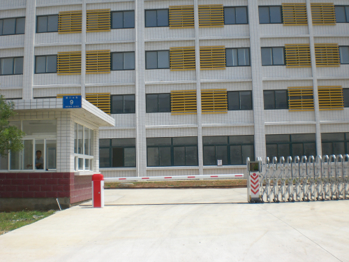 熱烈祝賀煙臺(tái)出安智能道閘進(jìn)駐煙臺(tái)宜升汽車(chē)零部件有限公司